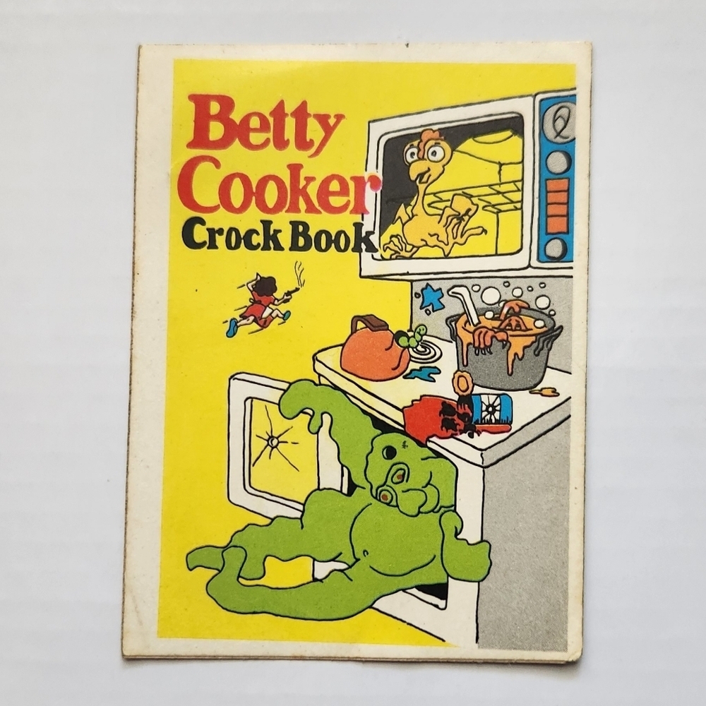 🥣 Vintage 1973 Topps WACKY PACKAGES “Betty Cooker Crock Book” Sticker 🟢